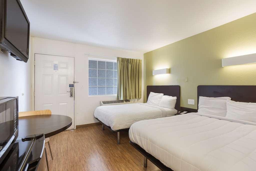 Americas Best Value Inn Bowling Green Rom bilde